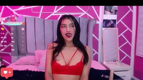 Snapshot of paris_hot12 chatting on 11, 3, 2025 paris online show from 11, 3, 2025