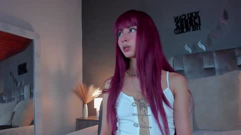 PARIS online show from 5, 2, 2025