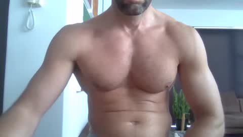 Porn Actor 21cm Hetero online show from 16, 12, 2024