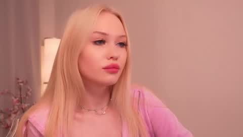 Sofi online show from 27, 11, 2025