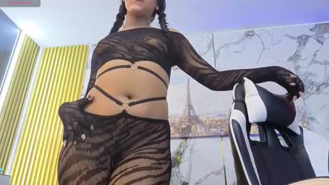 party_with_medellin23 online show from 11, 3, 2026