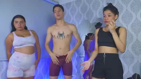 Snapshot of partyhottwink chatting on 11, 11, 2025 Danna online show from 11, 11, 2025