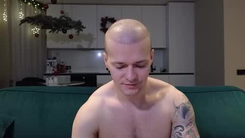 Pashka online show from 15, 12, 2025