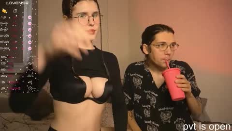 Snapshot of passiondesire_ chatting on 16, 9, 2025 Zoe online show from 16, 9, 2025