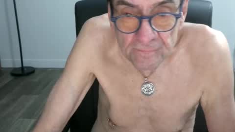 Bob online show from 4, 12, 2025