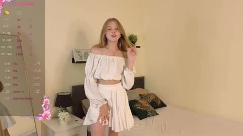 Vicki online show from 19, 9, 2025