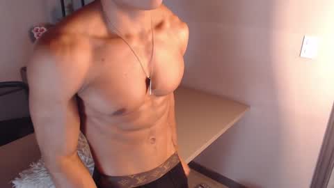 Snapshot of patrick_brown_ chatting on 5, 12, 2024 Patrick Brown online show from 5, 12, 2024