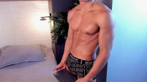 Snapshot of patrick_brown_ chatting on 10, 1, 2025 Patrick Brown online show from 10, 1, 2025