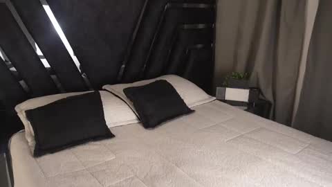 Snapshot of patrick_brown_ chatting on 9, 11, 2025 Patrick Brown online show from 9, 11, 2025