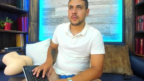 Paul Rivera online show from 12, 10, 2025