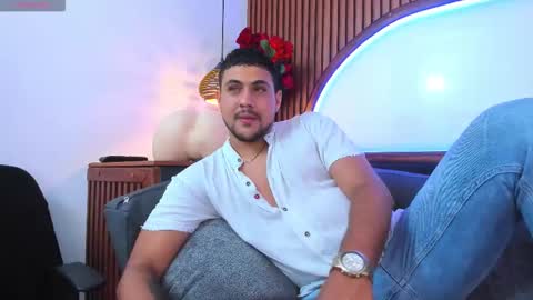 Paul Rivera online show from 20, 11, 2025