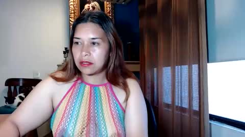 PAULA online show from 10, 12, 2024