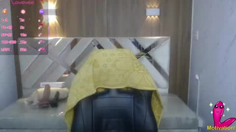 Snapshot of paula_b_ chatting on 11, 6, 2026 Paula online show from 11, 6, 2026