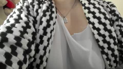 paula_ellie online show from 10, 11, 2025