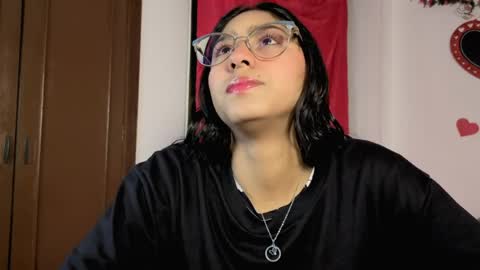 Paula  online show from 4, 5, 2026