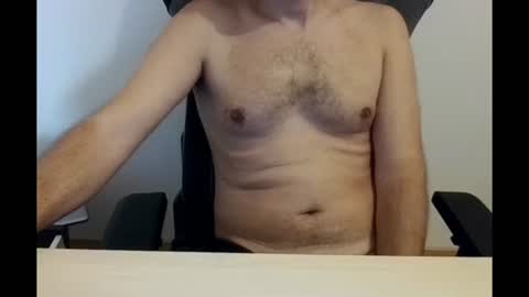 Snapshot of paulbazo83 chatting on 3, 11, 2025 paulbazo83 online show from 3, 11, 2025