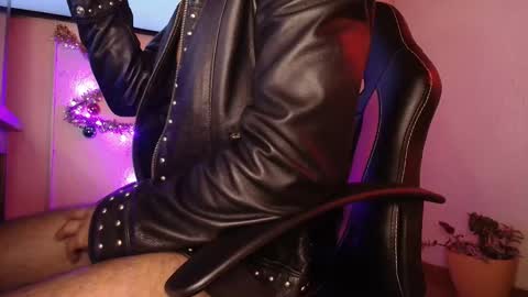 Paul Docux pdocux online show from 4, 12, 2025