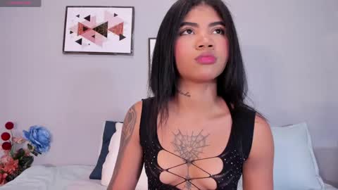 Pau online show from 12, 5, 2026