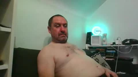 Snapshot of paulharrison38712017 chatting on 17, 9, 2025 paulharrison38712017 online show from 17, 9, 2025