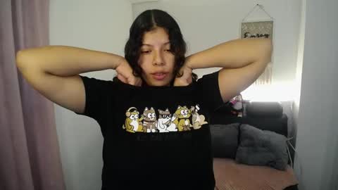 Snapshot of paulina07_ chatting on 15, 5, 2026 paulina07_ online show from 15, 5, 2026