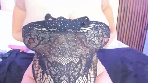 paulina  online show from 3, 6, 2026