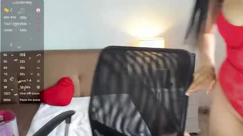 Snapshot of paulina_afrodita chatting on 12, 10, 2025 MEGANLovense is active Private is OpenAnd my Fav thing is Squirt On ur Face and make ur dick happy. online show from 12, 10, 2025