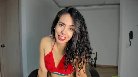Snapshot of paulina_dossantos chatting on 16, 2, 2025 paulina online show from 16, 2, 2025