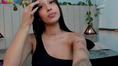 PAULINA  online show from 11, 11, 2025