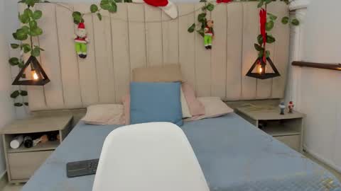 PAULINA  online show from 13, 12, 2025