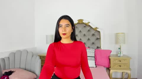 paulina lux online show from 11, 2, 2026