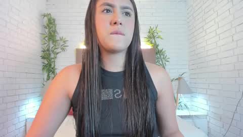 Paulina  online show from 12, 2, 2025