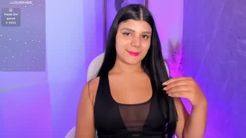 Snapshot of paulinabelle chatting on 1, 5, 2026 Paulina Belle online show from 1, 5, 2026