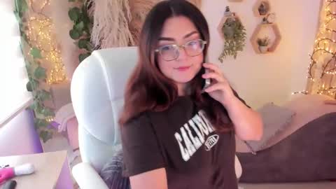 Estefania online show from 3, 6, 2026