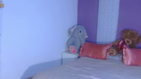 paulina online show from 6, 4, 2026