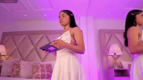 Pau online show from 30, 11, 2025