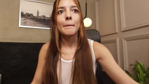 Pavlova online show from 15, 9, 2025