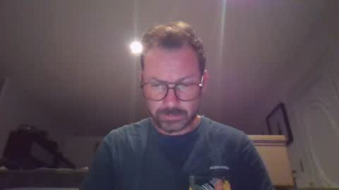 Snapshot of pchittt chatting on 8, 7, 2026 pchittt online show from 8, 7, 2026