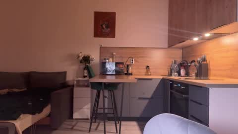 Sandra  Next Stream  pm MSK 5 pm UTC1pm EDT online show from 30, 9, 2025