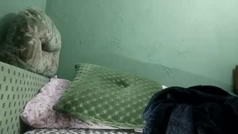 Snapshot of peacefulness93 chatting on 1, 11, 2025 peacefulness93 online show from 1, 11, 2025