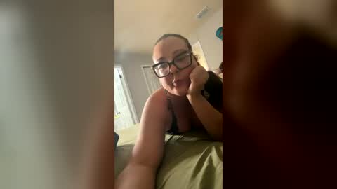 Snapshot of peachesgetcreamy chatting on 19, 7, 2026 peachesgetcreamy online show from 19, 7, 2026
