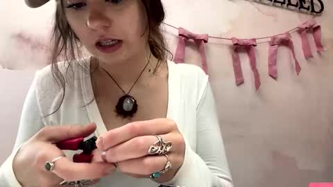 Snapshot of peachesncreampiezz chatting on 2, 5, 2026 peachesncreampiezz online show from 2, 5, 2026