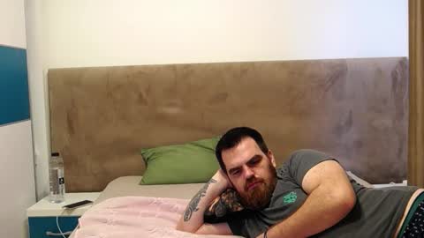 Lizzy  Zain online show from 31, 3, 2026