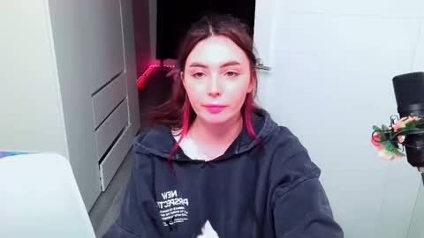 Peachy online show from 7, 2, 2026