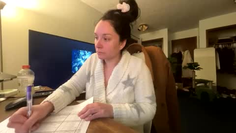 Snapshot of peachyxobsession chatting on 12, 2, 2026 PeachyObsession online show from 12, 2, 2026