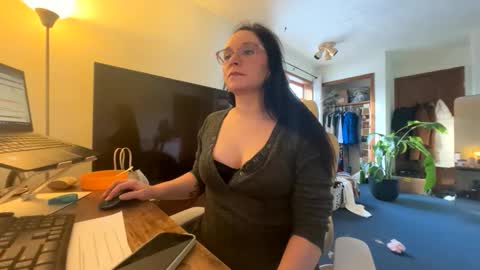 Snapshot of peachyxobsession chatting on 17, 2, 2026 PeachyObsession online show from 17, 2, 2026