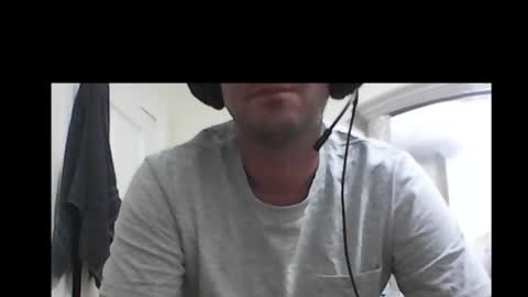 peachz_n_cream online show from 19, 1, 2025