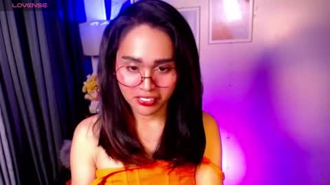 Snapshot of peakaboo_xx chatting on 18, 7, 2026 Angel Creamdensada online show from 18, 7, 2026