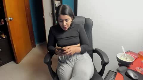 Snapshot of peanut_tangerine chatting on 10, 1, 2026 Tangerine Penaut online show from 10, 1, 2026