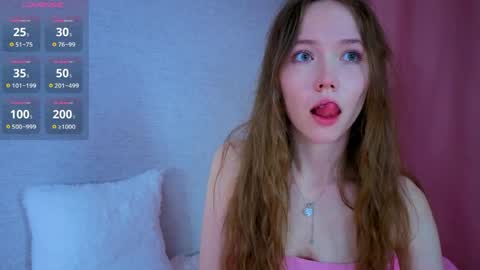 pearly_peach_ online show from 4, 6, 2026