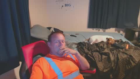 pecker40 online show from 12, 10, 2025